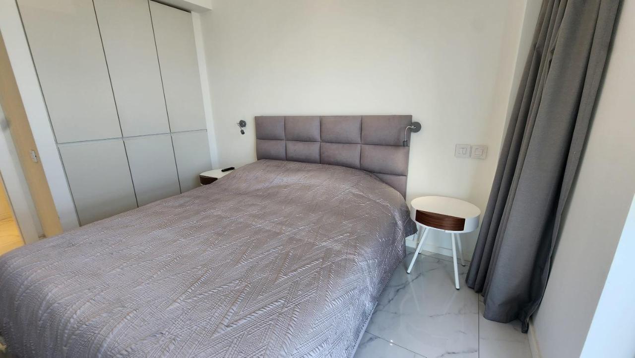 Modern 2br Amazing Sea View W/parking By Holyguest * Tel Aviv